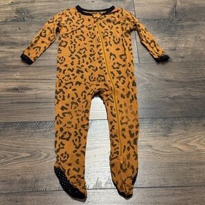 Kyte BABY Zip Footie - Leopard